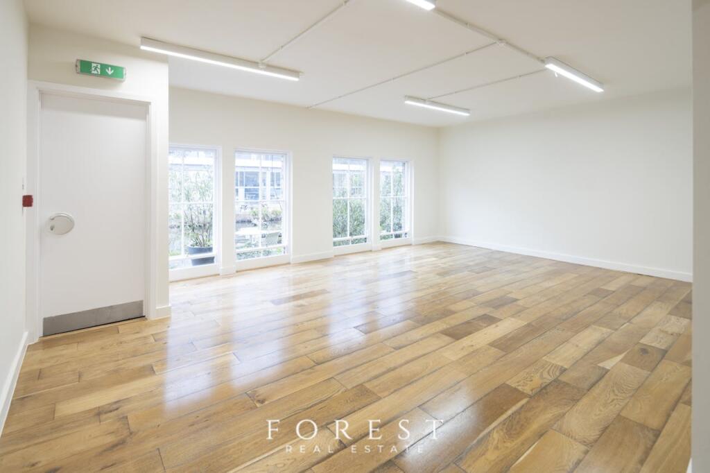 Main image of property: Unit 33, Waterside, 44-48 Wharf Road, Islington, N1 7UX