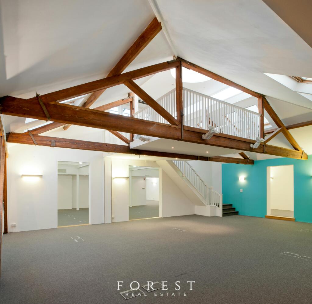 stalb1st fl Rm 1 03.JPG