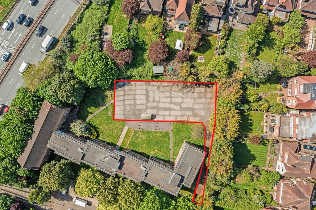 Land to lease in Land To The Rear Of Clandon House, Clandon Gardens