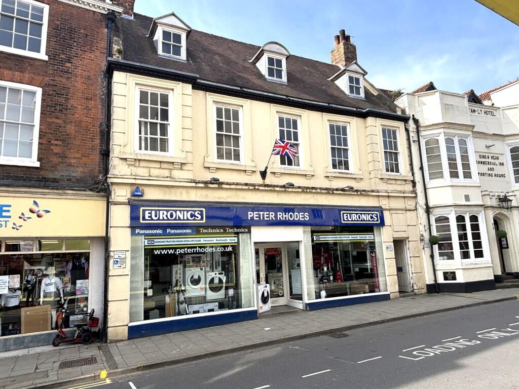 Main image of property: 12 Mercer Row, Louth, Lincolnshire, LN11 9JQ