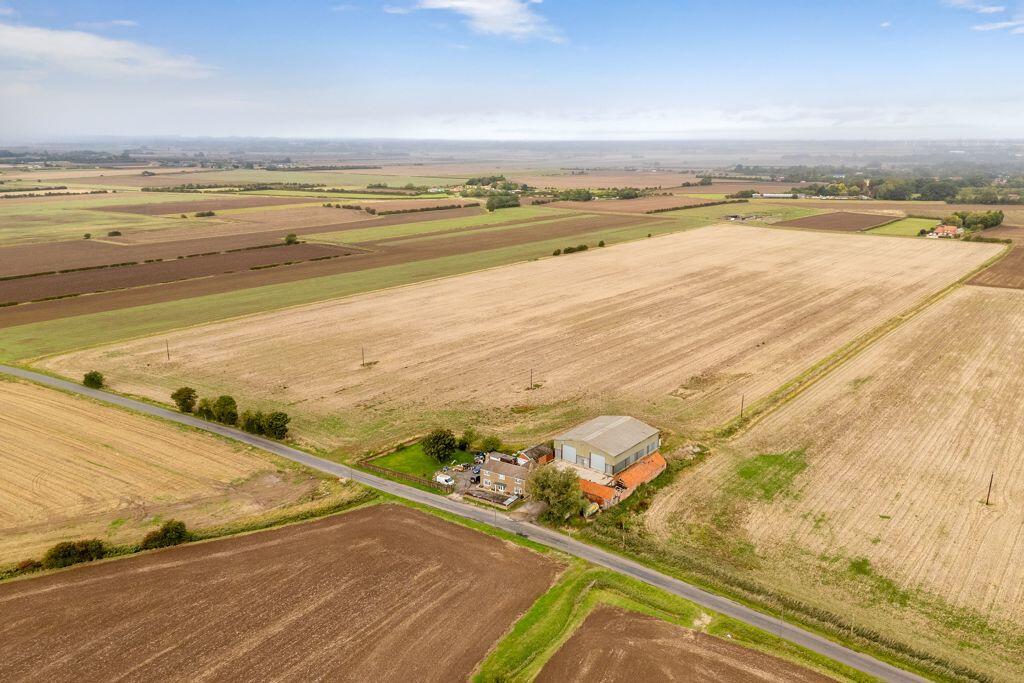Main image of property: Beaconsfield Farm, Wragholme, Near Marshchapel, Louth, Lincolnshire, LN11 7BE