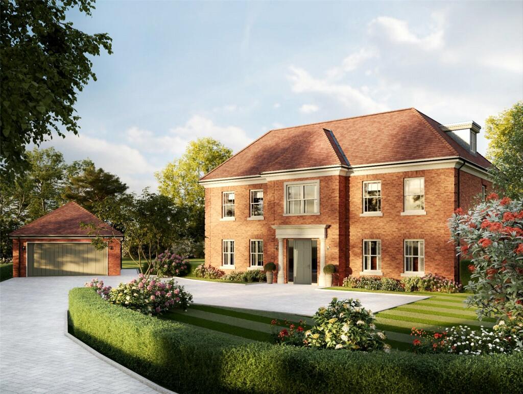 5 bedroom detached house for sale in Gainsbrooke, Chilworth Road