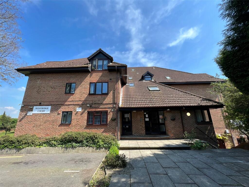 3 bedroom apartment for rent in Westridge Road, Southampton, Hampshire, SO17