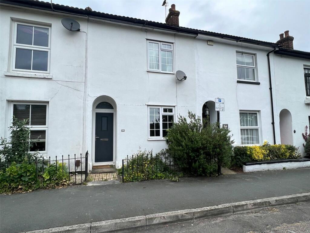 2 bedroom terraced house for rent in Southcliff Road, Southampton, Hampshire, SO14
