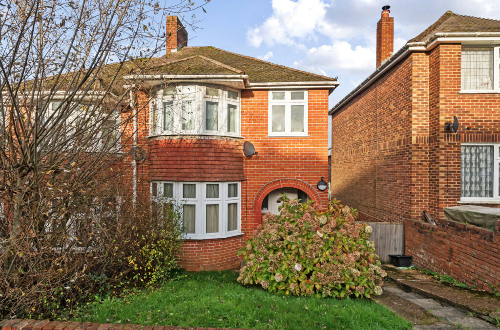 Main image of property: Chessel Crescent, Bitterne, Southampton, Hampshire, SO19
