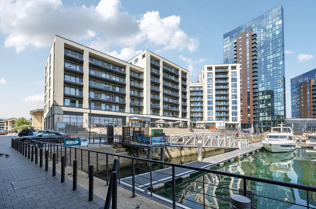 Main image of property: Maritime Walk, Ocean Village, Southampton, Hampshire, SO14