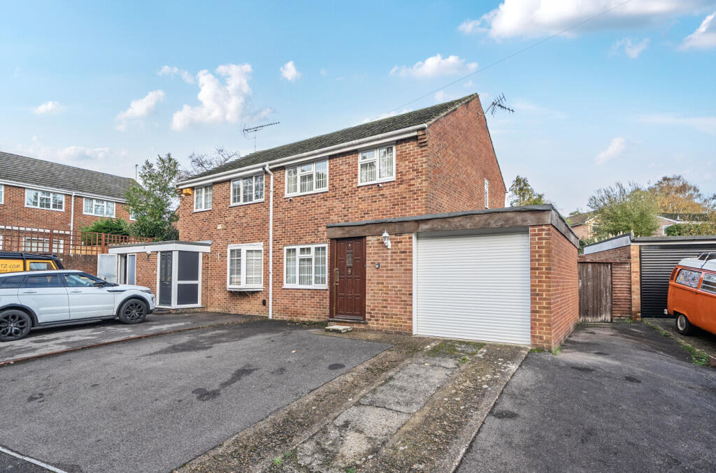 Main image of property: Goldcrest Gardens, Lordswood, Southampton, Hampshire, SO16