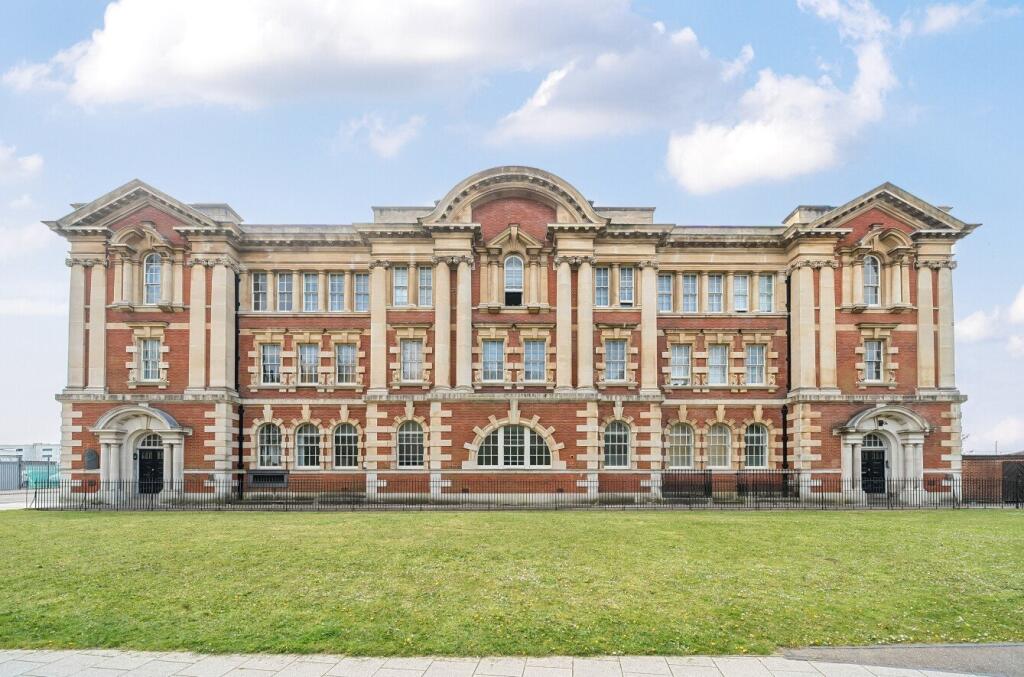 Main image of property: Platform Road, Southampton, Hampshire, SO14