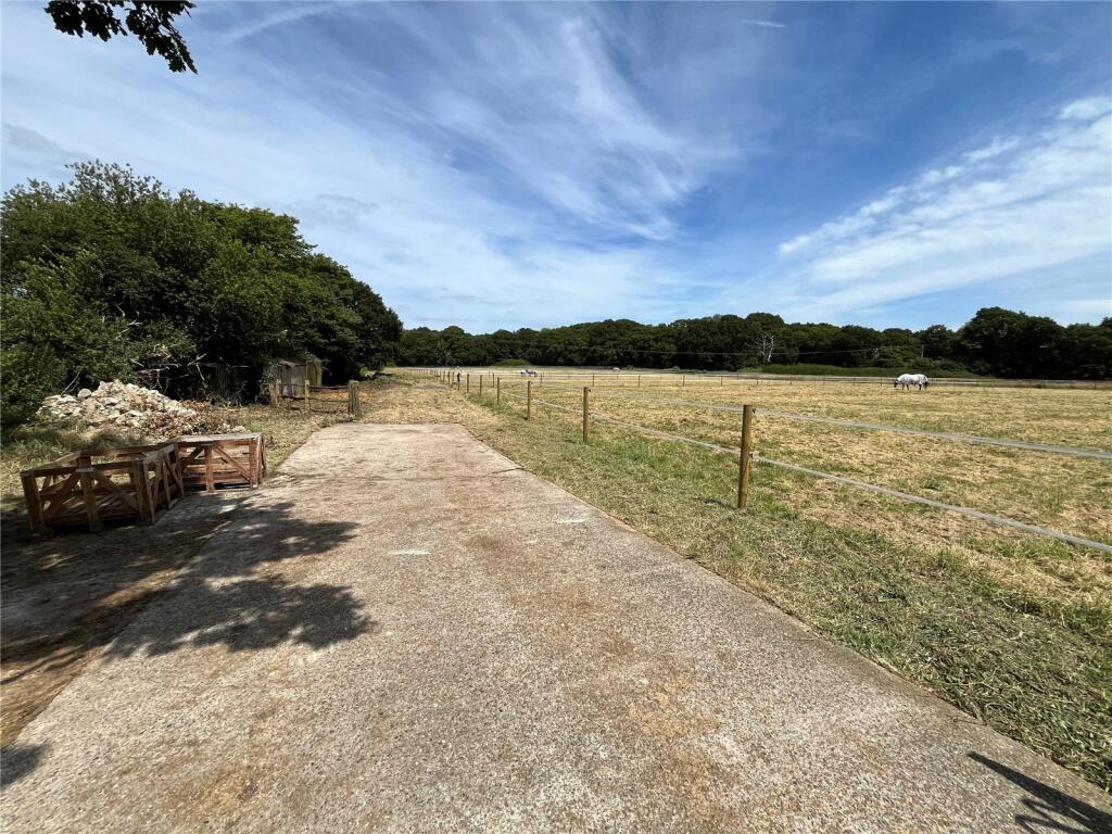 Additional property image - Arlington Road West, Hailsham, East Sussex, BN27
