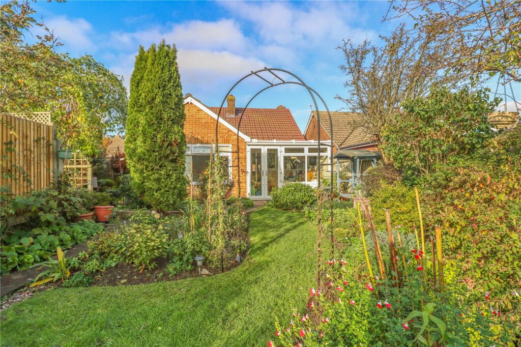 Additional property image - Cornmill Gardens, Polegate, East Sussex, BN26