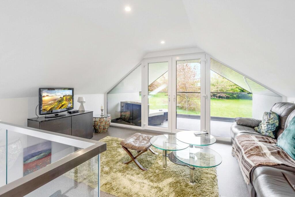 Additional property image - Field View, Gardner Street, Herstmonceux, BN27