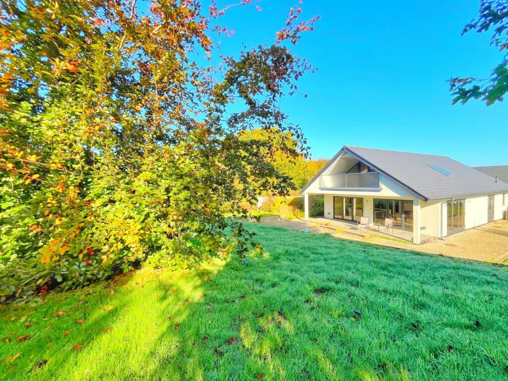 Additional property image - Field View, Gardner Street, Herstmonceux, BN27