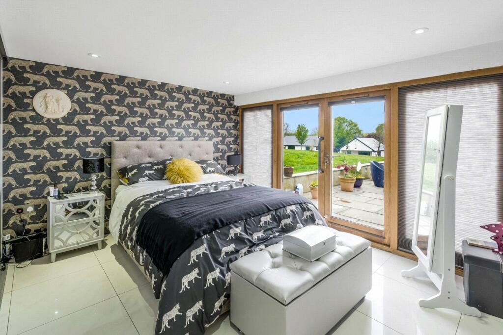 Additional property image - Field View, Gardner Street, Herstmonceux, BN27