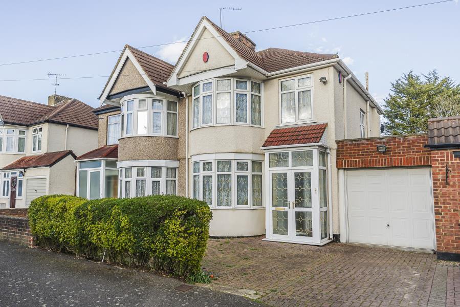 Main image of property: Elmsleigh Avenue, Kenton, HA3 8HZ