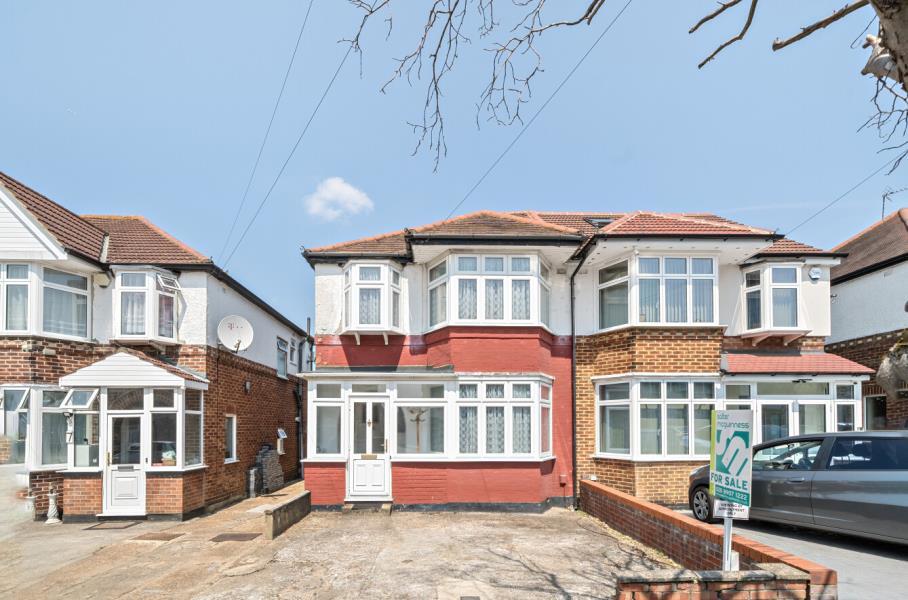 3 bedroom semi-detached house