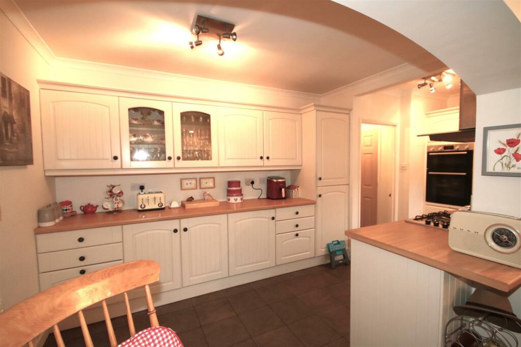 Additional property image - Hillside Avenue, Canterbury