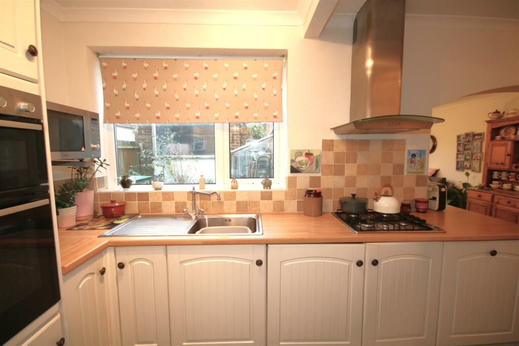 Additional property image - Hillside Avenue, Canterbury