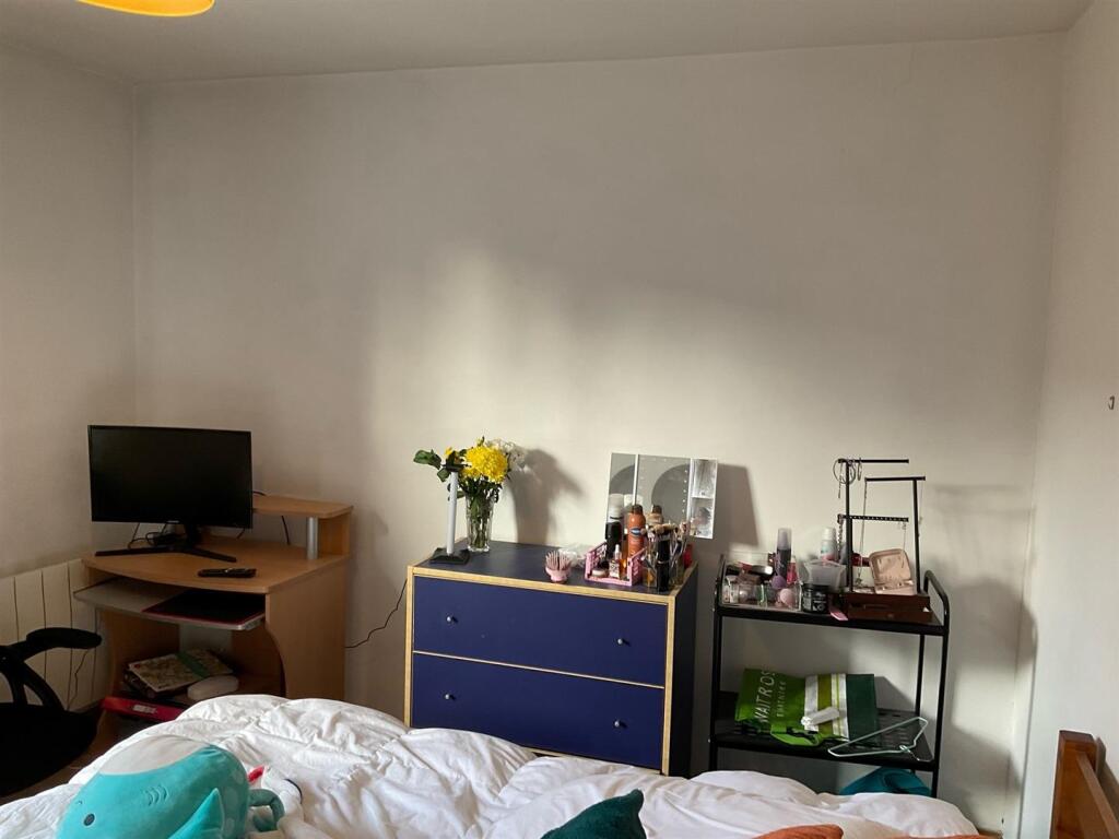 Additional property image - Dover Street, Canterbury