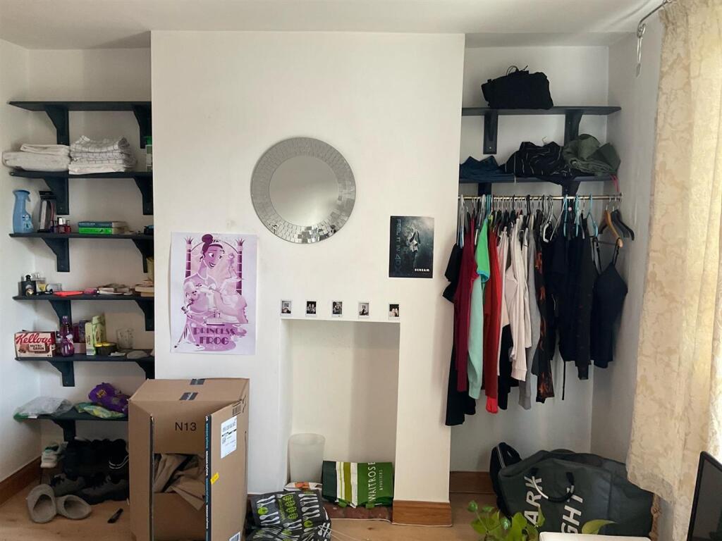 Additional property image - Dover Street, Canterbury