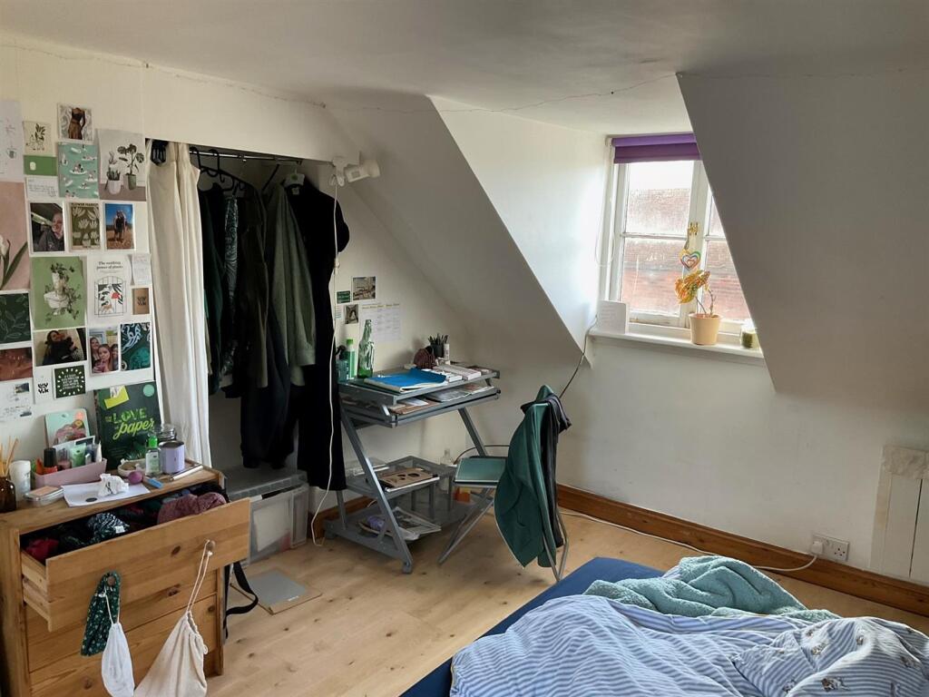 Additional property image - Dover Street, Canterbury