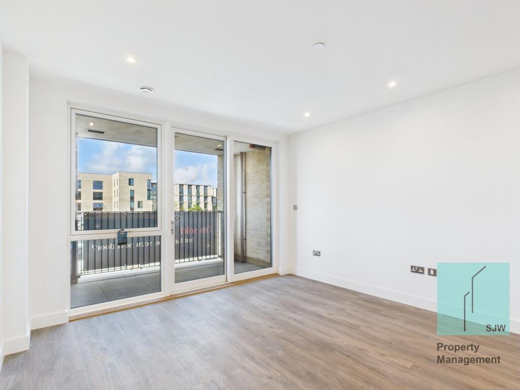 Main image of property: Eddington Avenue, Cambridge, CB3