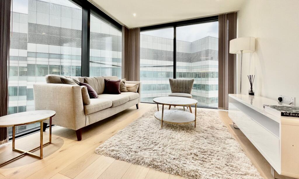 Main image of property: Marsh Wall, Hampton Tower, E14