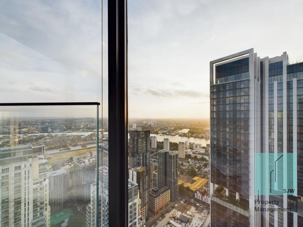 Main image of property: Marsh Wall, Hampton Tower, E14