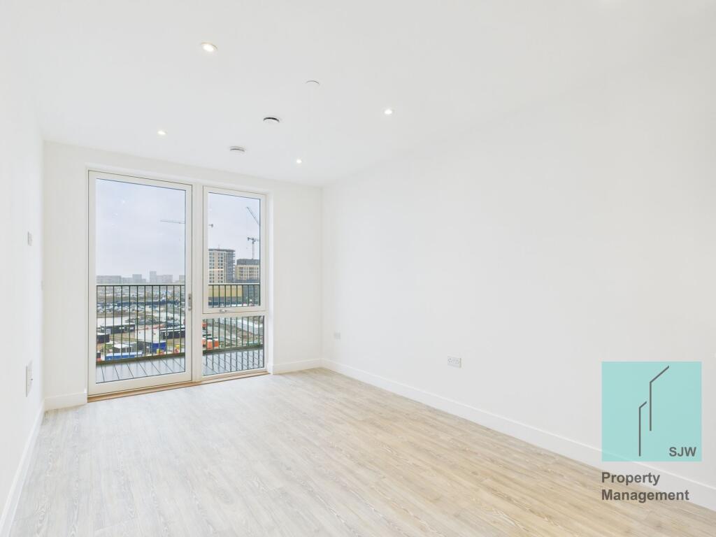 Main image of property: Gwen Davis Way, Lilium Court, RM9