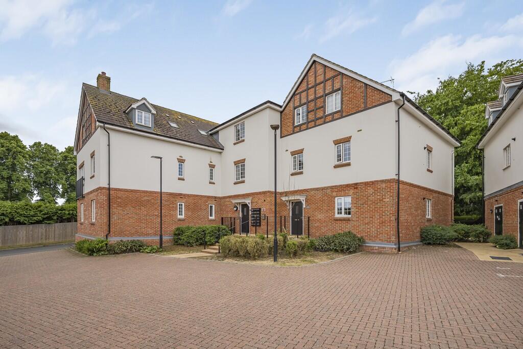 Main image of property: Grange Road, Chalfont St. Peter