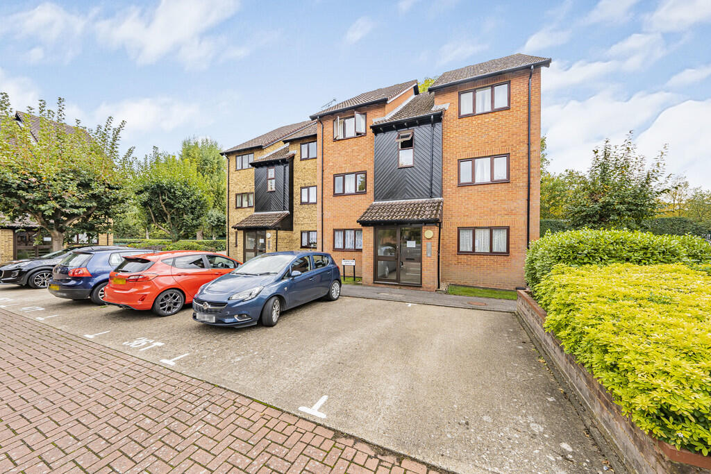 Main image of property: Turnpike Lane, Uxbridge