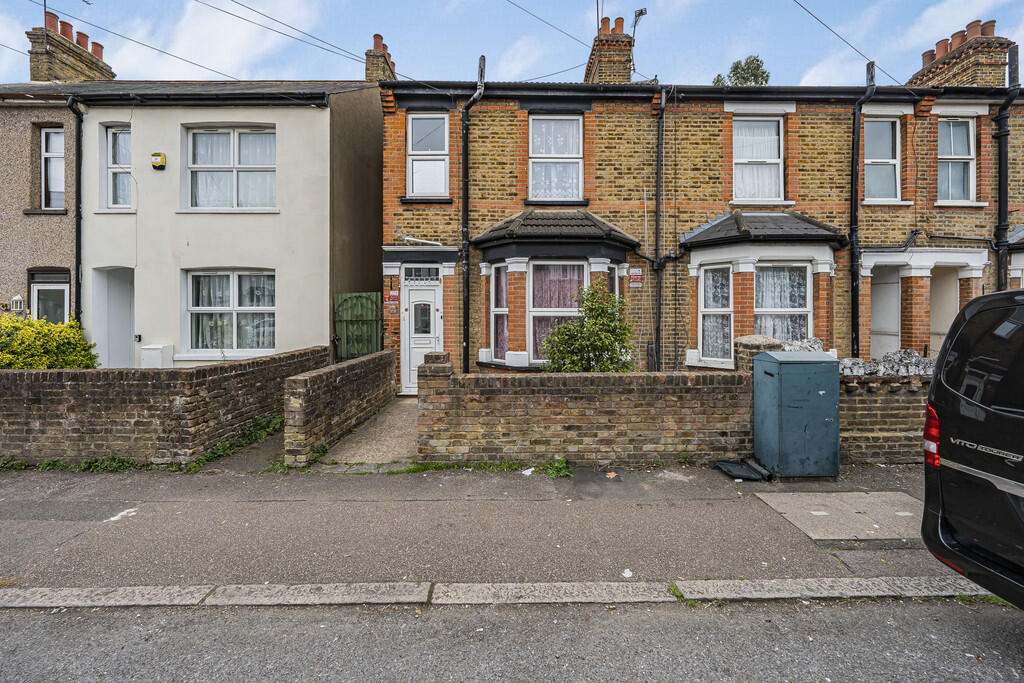 Main image of property: Cromwell Road, Hayes