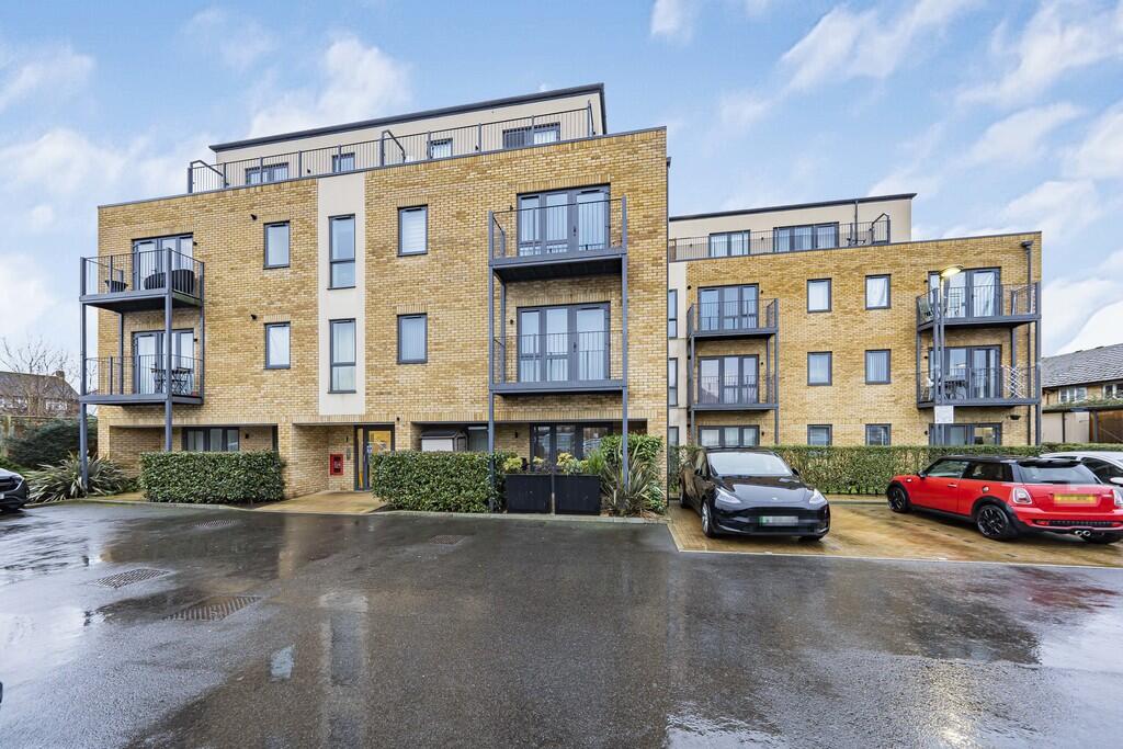 Main image of property: Long Lane, Hillingdon