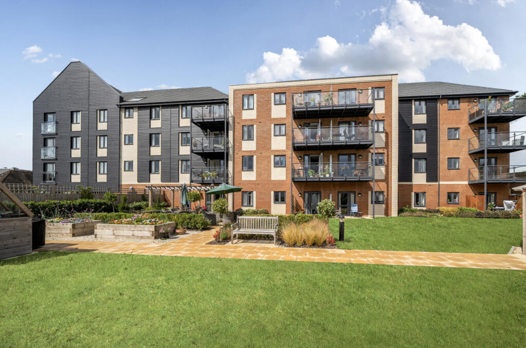 Main image of property: Station Road, Hook, Hampshire, RG27