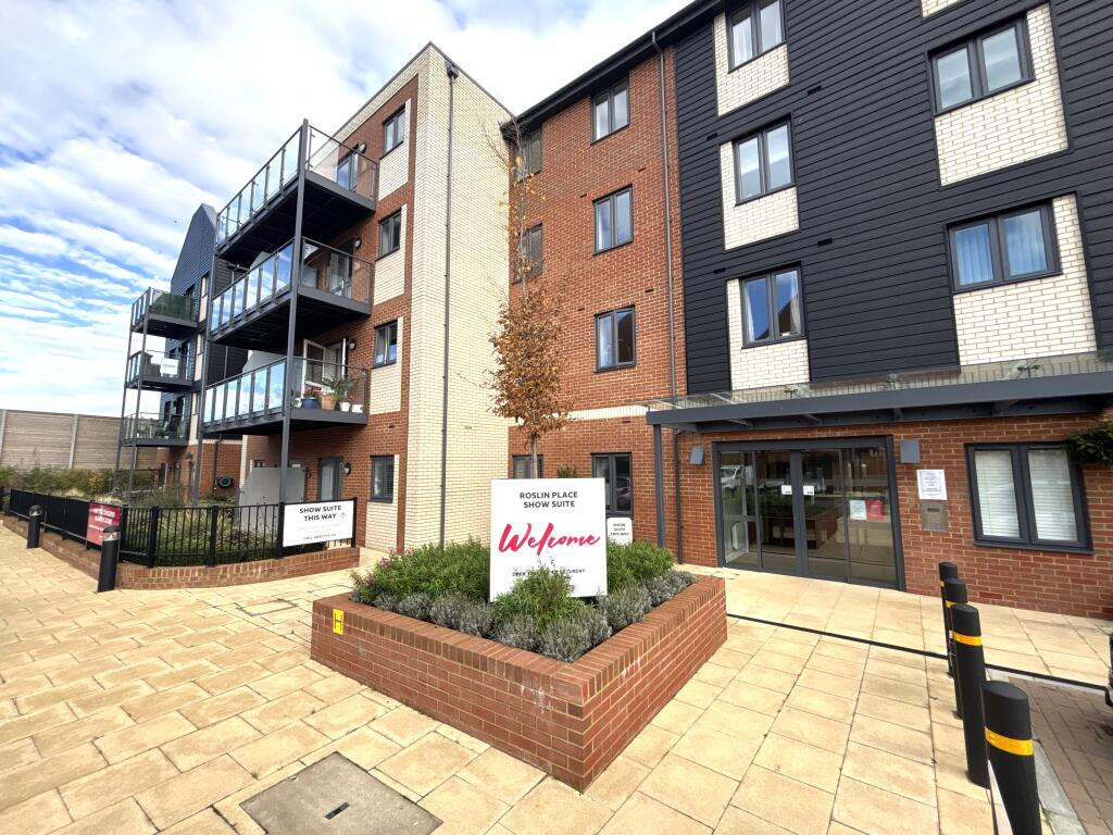 Main image of property: Station Road, Hook, Hampshire, RG27