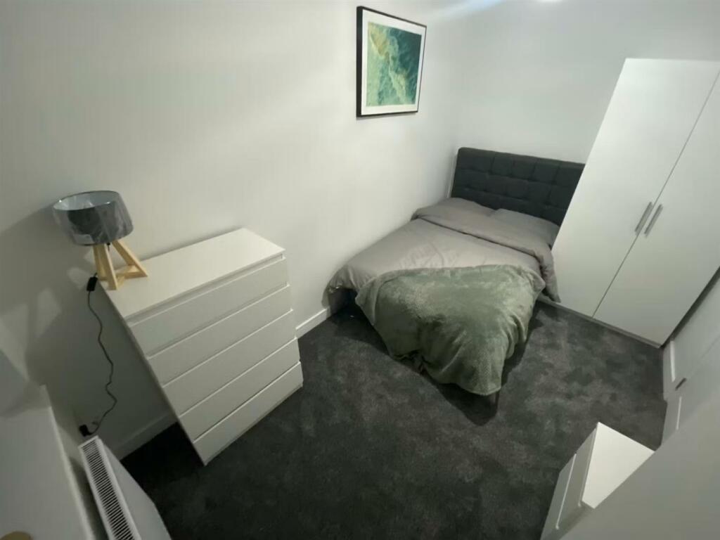 Additional image 4 of Flat 3, Hanover House
