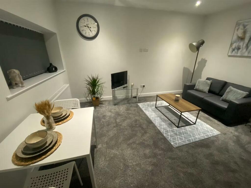 Additional image 11 of Flat 3, Hanover House