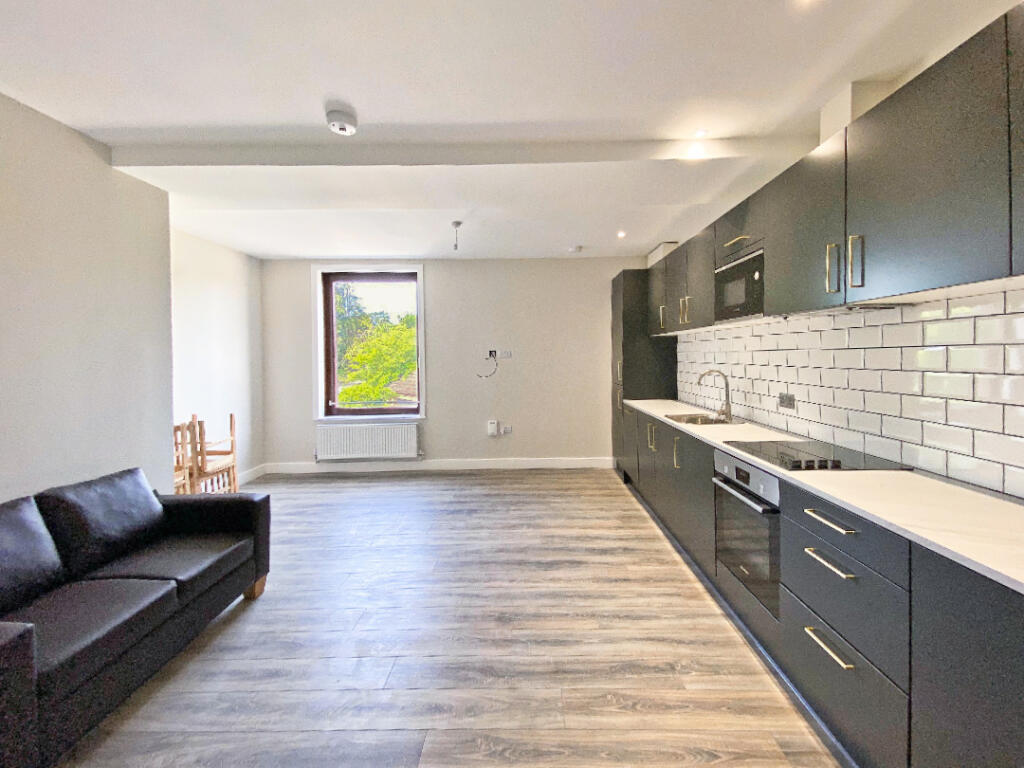 Main image of property: Stratfield House, Station Road, Hook, RG27