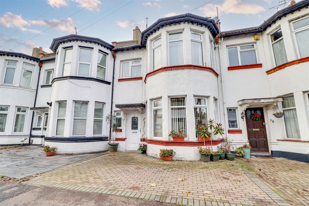 Main image of property: Fairmead Avenue, Westcliff-On-Sea