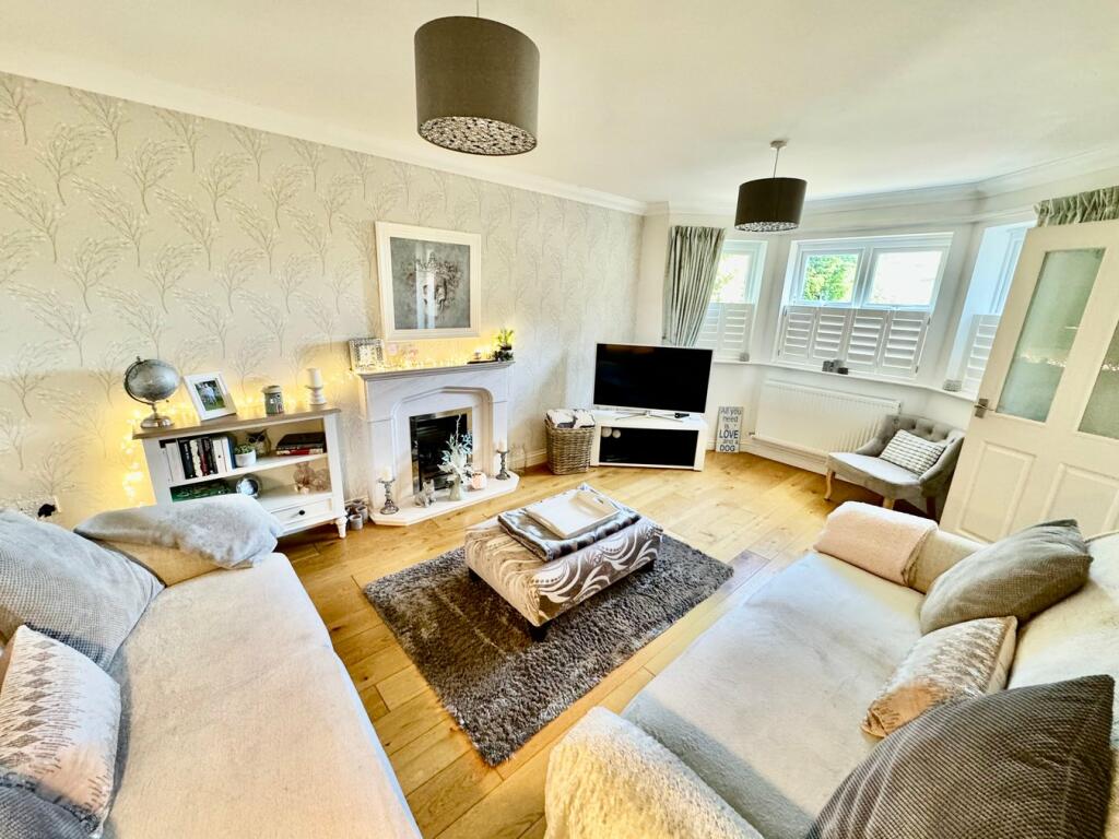 Main image of property: Midland Road, Raunds, Wellingborough, NN9