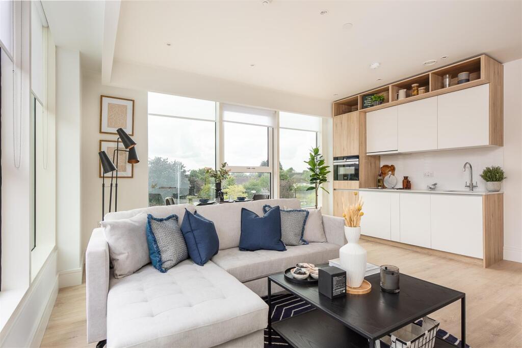 Main image of property: Virginia House, Walton Street, Aylesbury