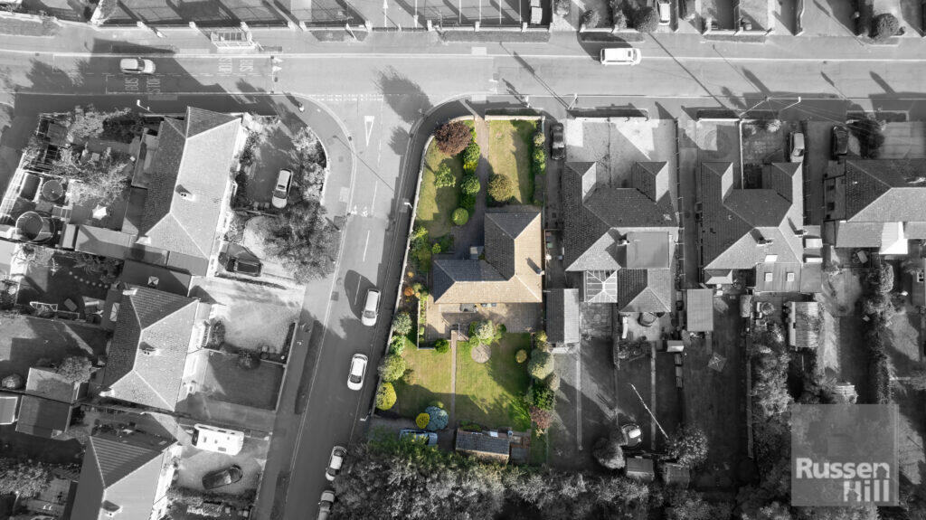 3 bedroom detached bungalow for sale in Breckland Road, New Costessey, NR5