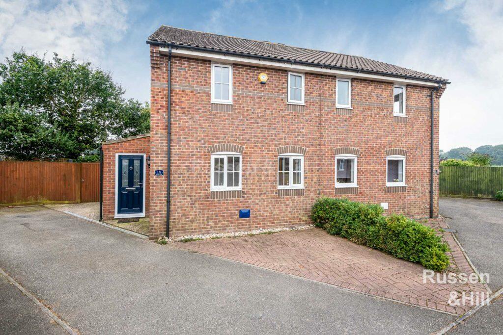 3 bedroom semidetached house for sale in Buxton Close, Easton, Norwich