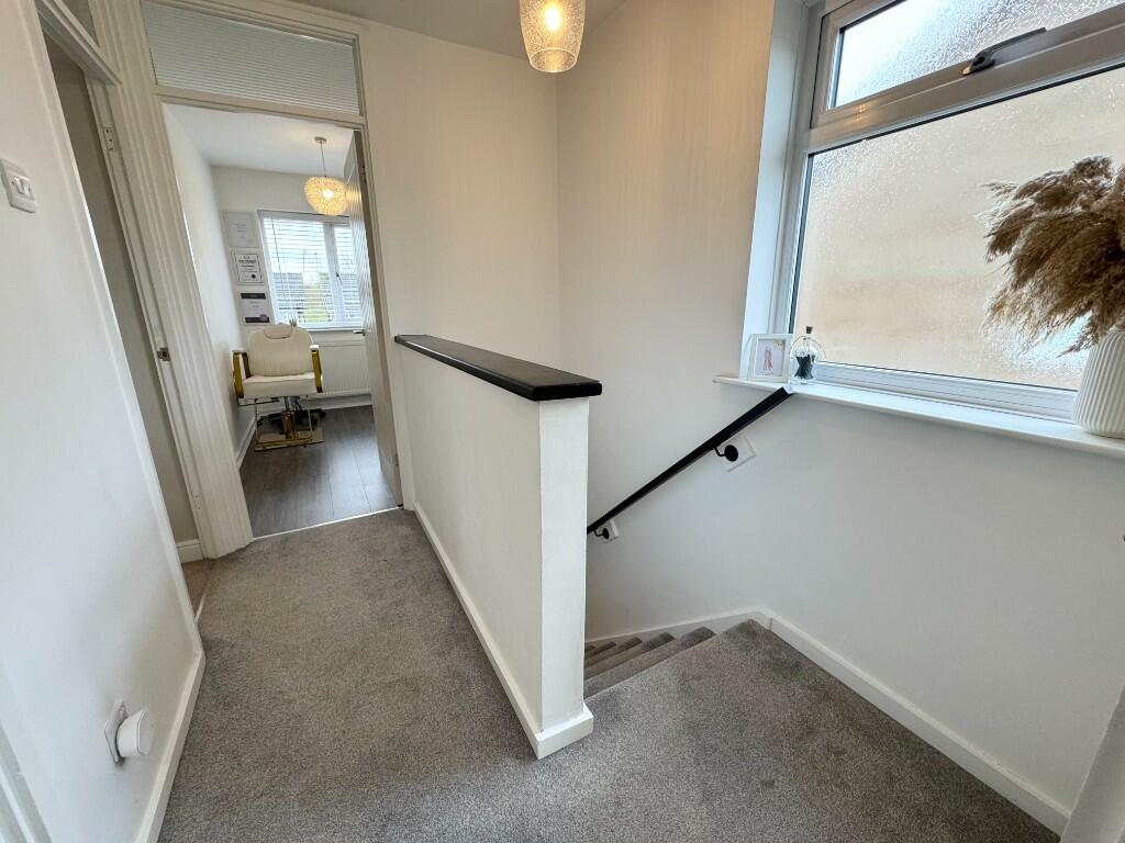 Additional property image - Dordon Close, B90