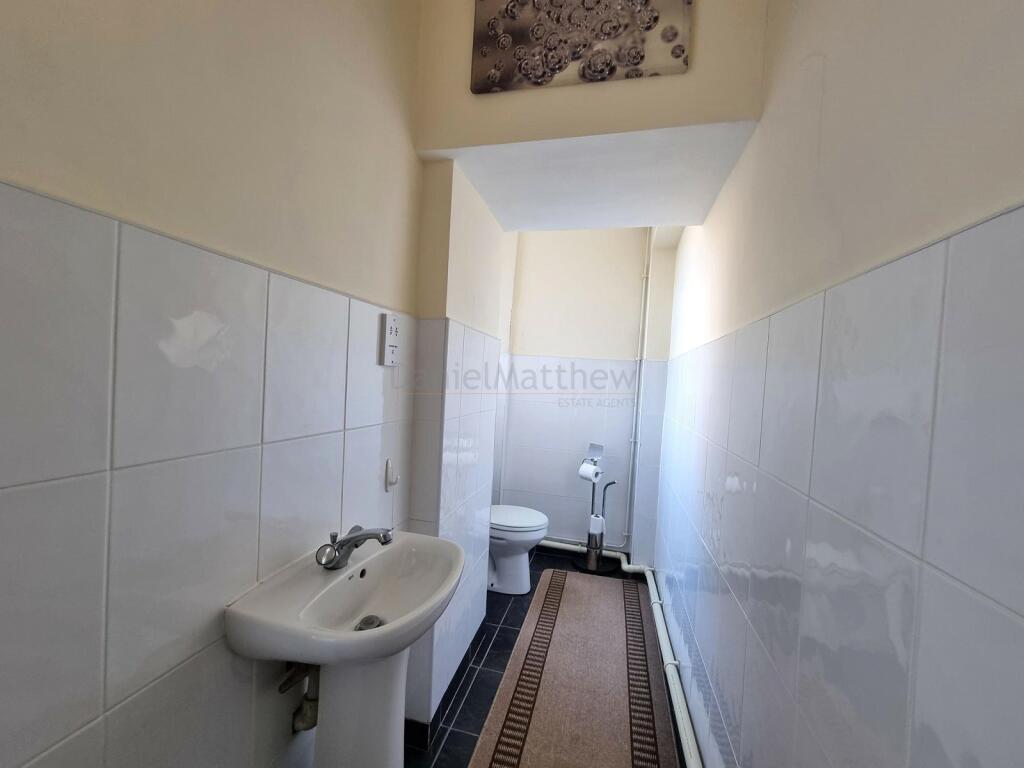 Additional property image - Lower Holmes Street, Barry. CF63 2JR