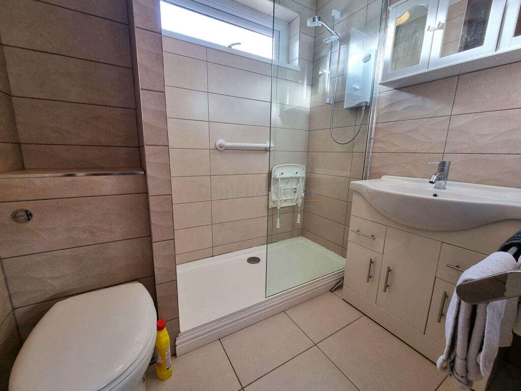 Additional property image - Seapoint, Barry, The Vale Of Glamorgan. CF62 6TB