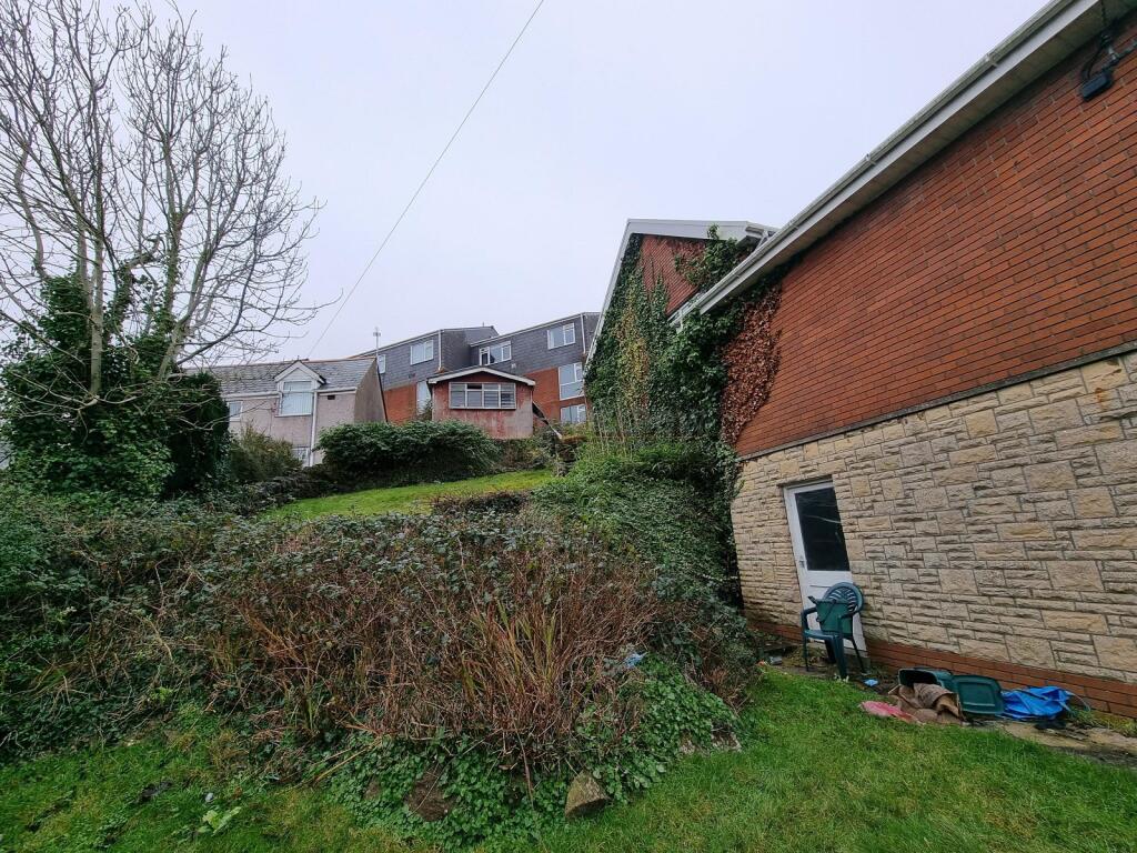 Additional property image - Price Avenue, Barry, The Vale Of Glamorgan. CF63 1JR