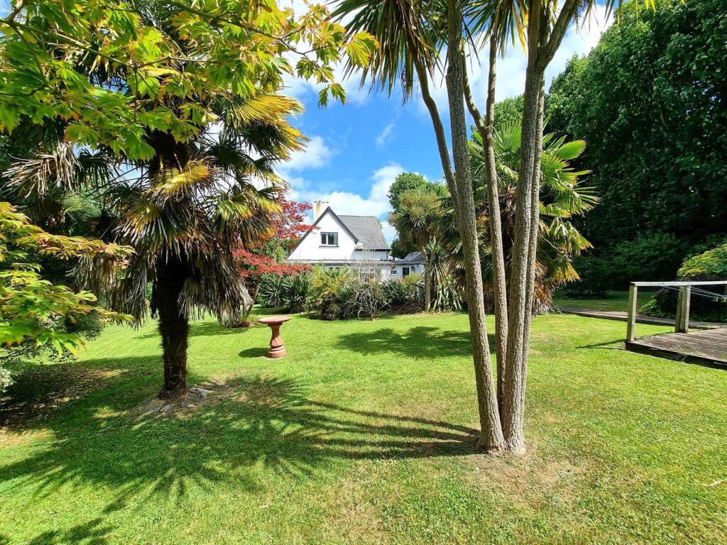 Main image of property: Highlight Lane, Barry, The Vale Of Glamorgan. CF62 8AA