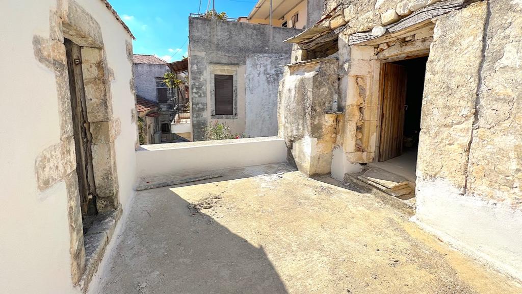 Ruin for sale in Episkopi, Rethymnon, Crete, Greece