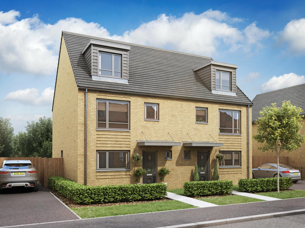 4 bedroom semidetached house for sale in St. Andrews Road, Malvern, WR14