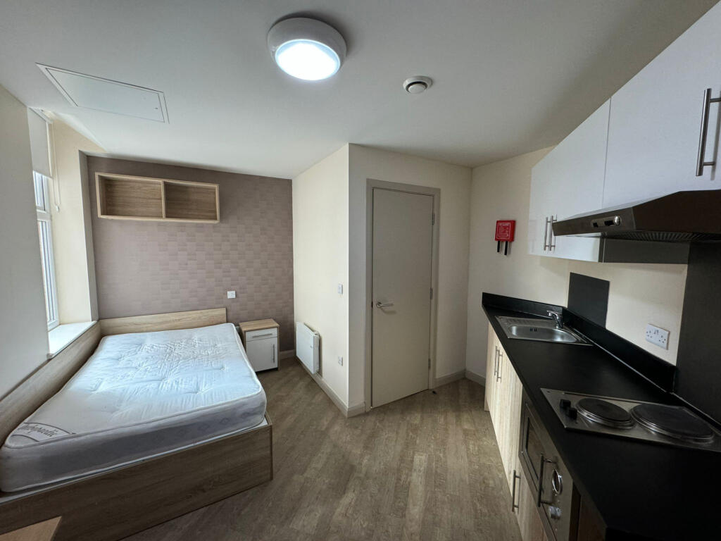Main image of property: Alexandra House, 1 Castlegate, Sheffield, South Yorkshire, S3
